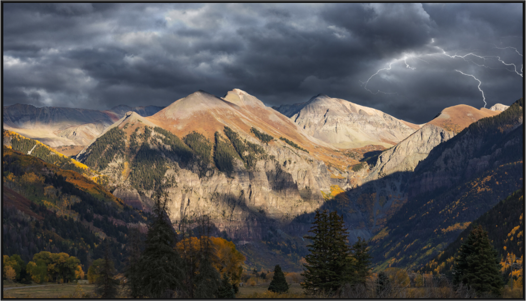 Ajax Lightning Telluride Color